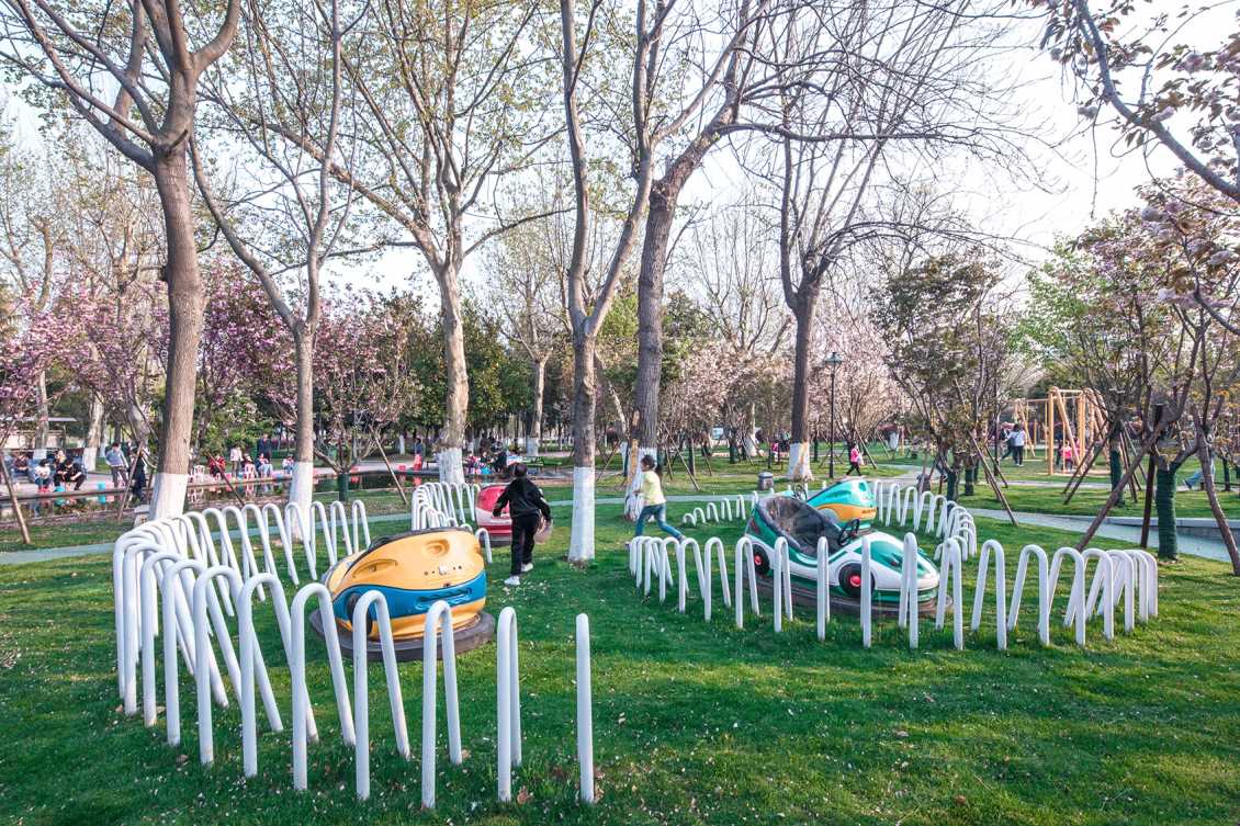 北京非标定制滑梯：不锈钢滑梯的工艺及基础知识